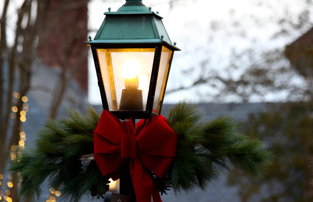 Bästa tipsen för att spara pengar på julklappar