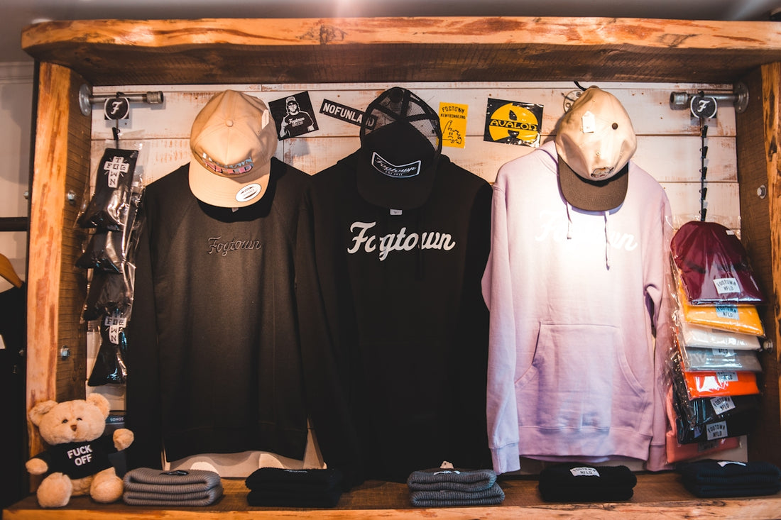 black and white crew neck shirt