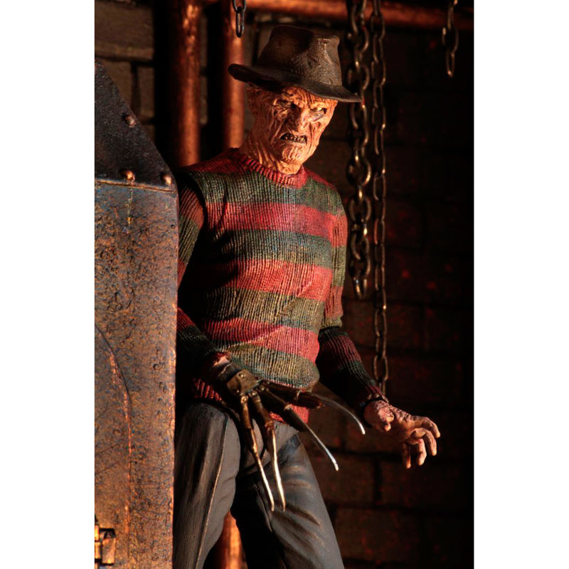Freddy Krueger Ultimate Figur från Nightmare on Elm Street