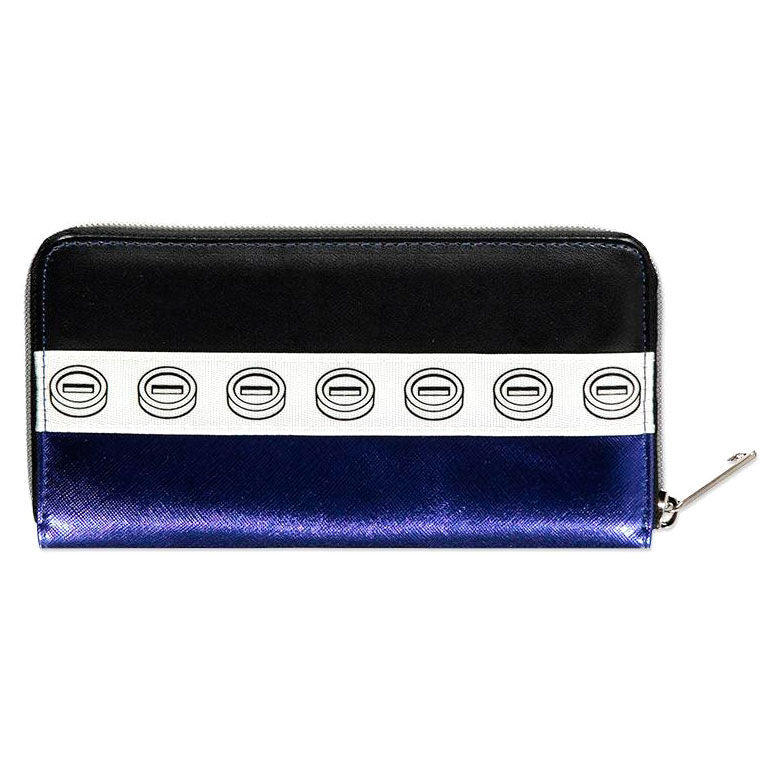 Size: 22x17x12cm. Composition: 50% polyester