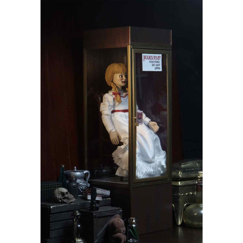 Annabelle Figur 20cm från The Conjuring Universe
