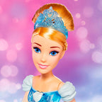 Hasbro F08975X7 Askungen Royal Shimmer Docka