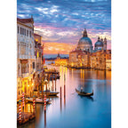 Puzzle size: 49x36cm. Box size: 34