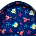 Size: 31x21x10cm.