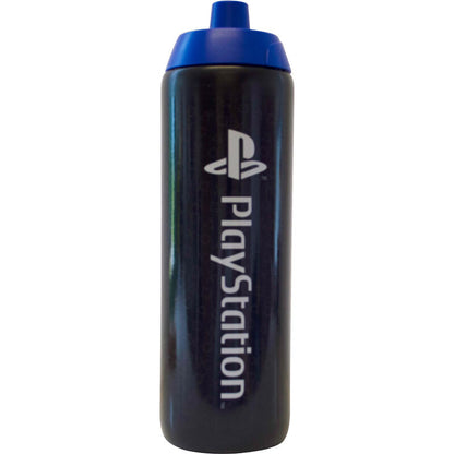 Capacity: 700ml. Plastic.