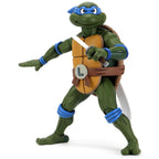 Size: 38cm. Articulated figure. Contains accessories.