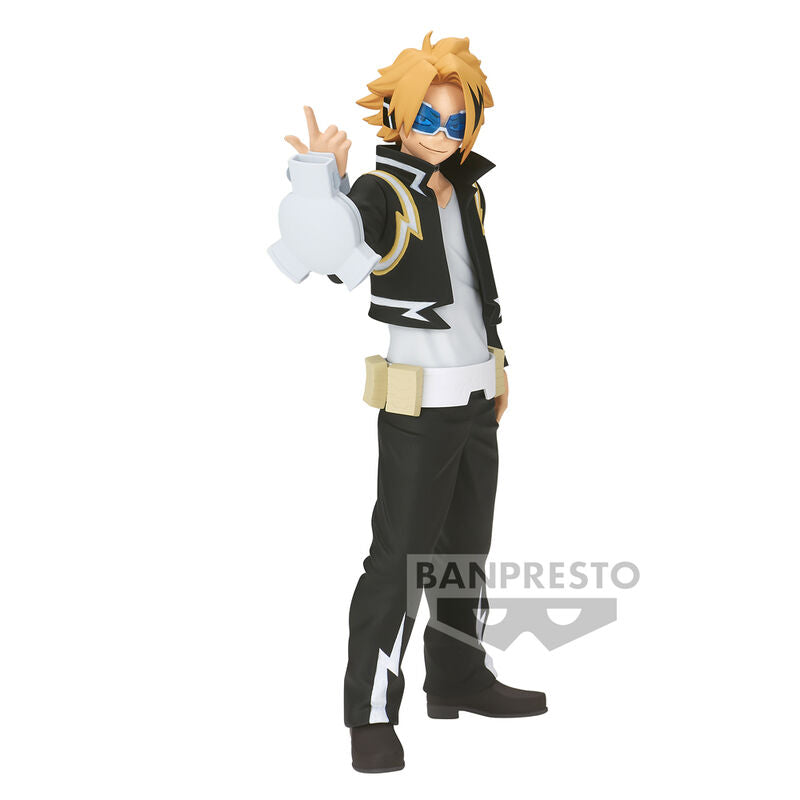 Size: 17cm. Recommended age: +15 years old.