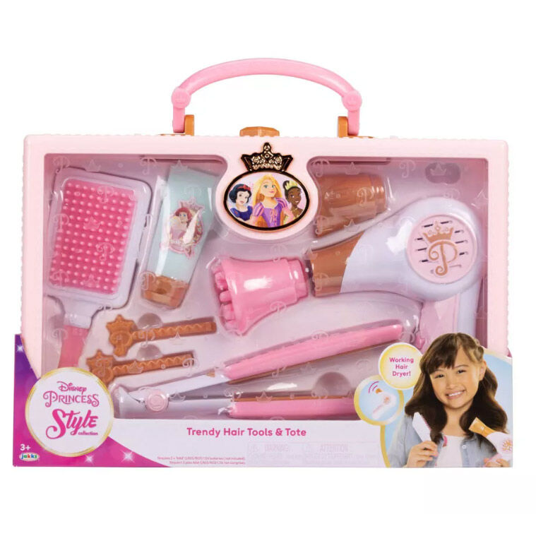 Age: +3 years. This toiletry bag includes fashionable hair tools
