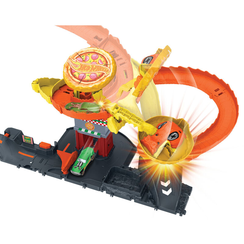 Hot Wheels Pizza Slam Cobra Attack Set