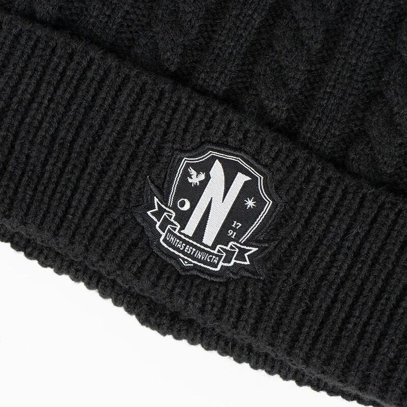 Hatt och Handskar Set för Onsdag – Perfekt för Kalla Dagar