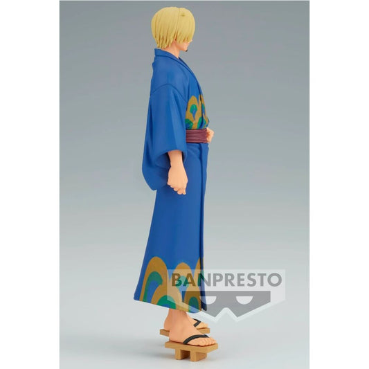 Size: 17cm. Recommended age: +15 years old.