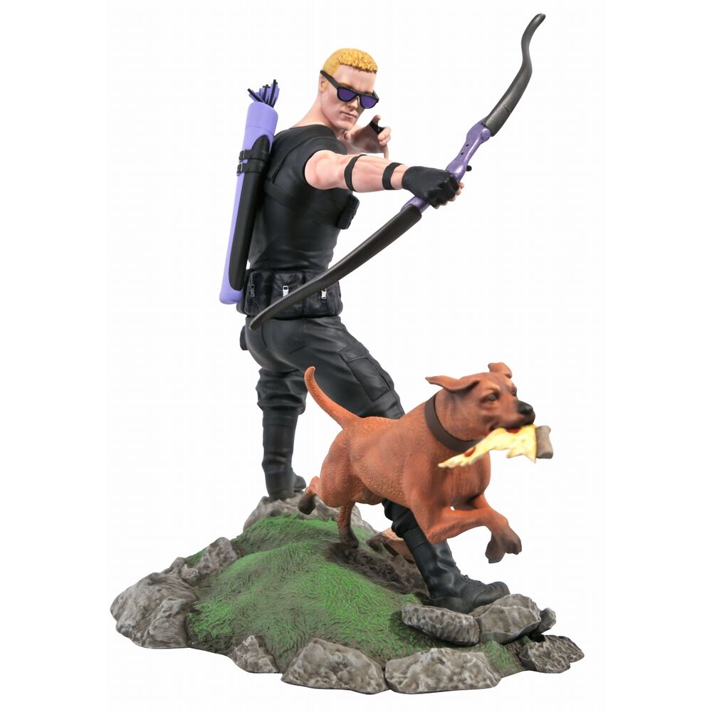 Marvel Gallery Comic Hawkeye & Dog Diorama Staty 23 cm