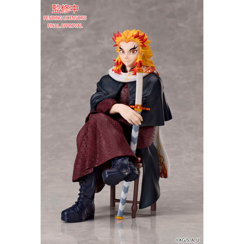 Demon Slayer Kimetsu no Yaiba Kyojuro Rengoku Figur 16,5cm