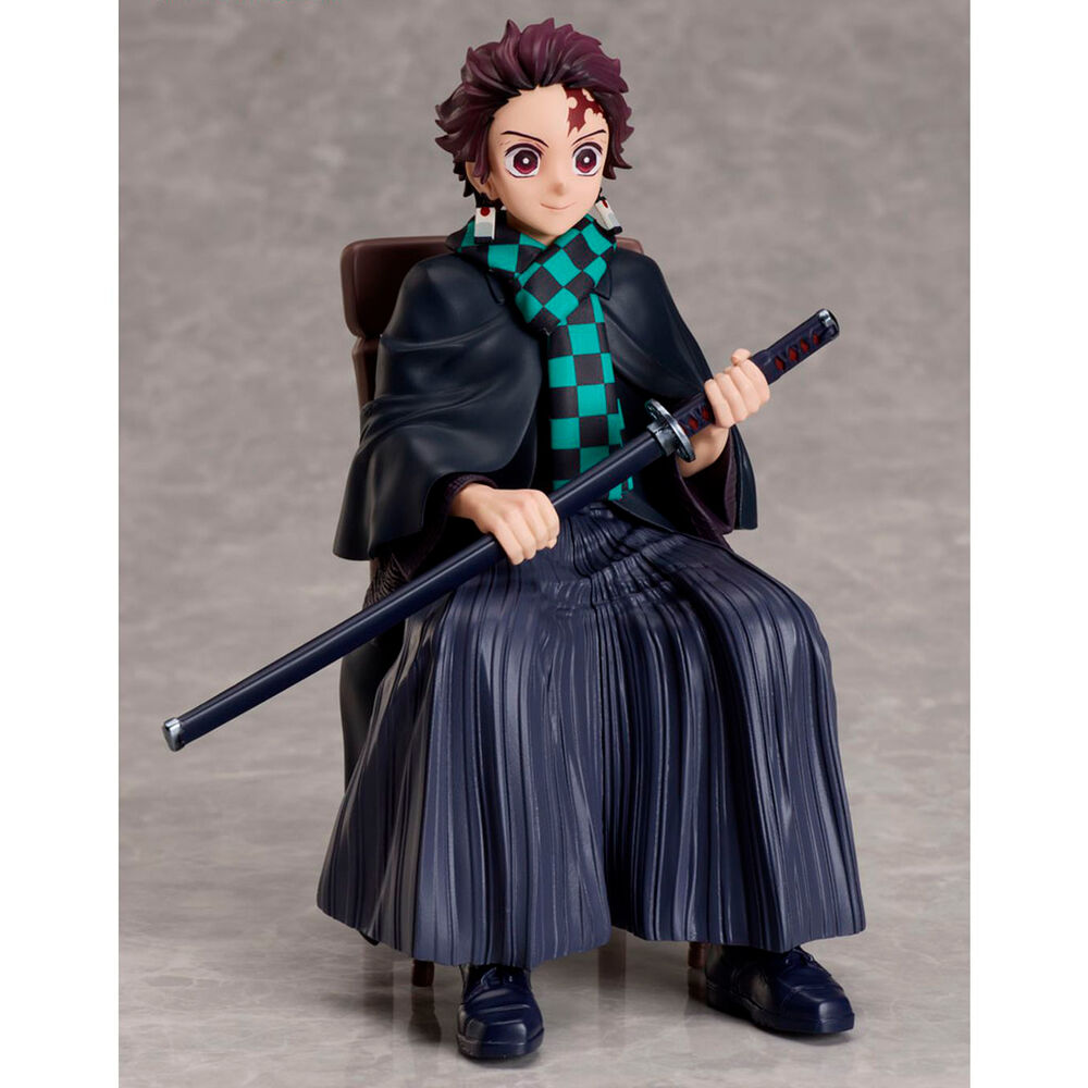 Demon Slayer Kimetsu no Yaiba Tanjiro Kamado Figur 15cm