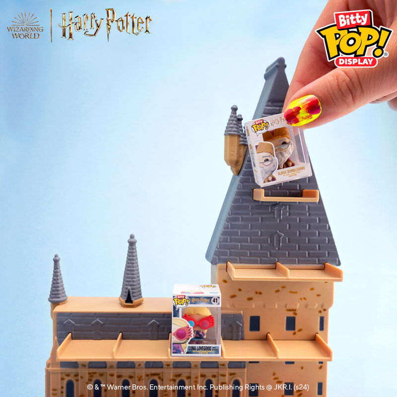 Bitty POP Display Hogwarts Castle med Dumbledore & Luna