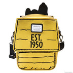 Loungefly Peanuts 75-års Jubileum Snoopy Sleeping Doghouse Crossbody Väska