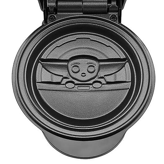Star Wars The Mandalorian Mini Waffle Machine