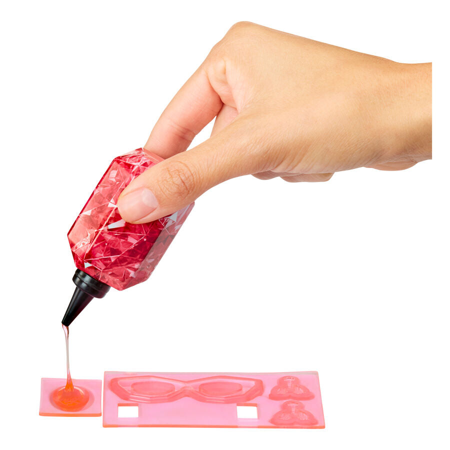 Rainbow High Crystal Fashion Iris docka