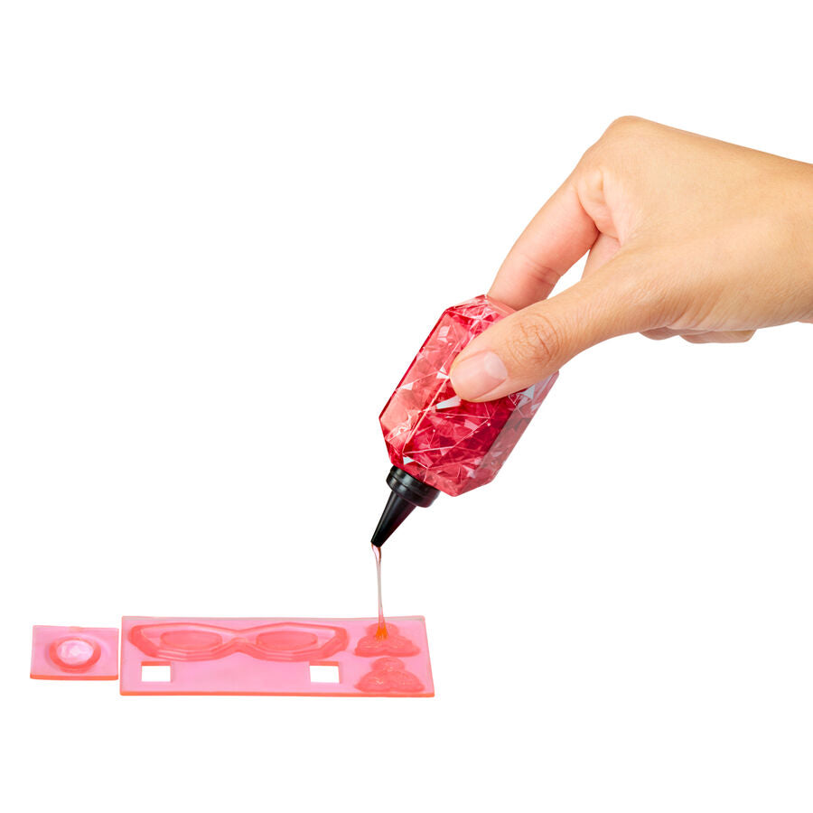 Rainbow High Crystal Fashion Iris docka