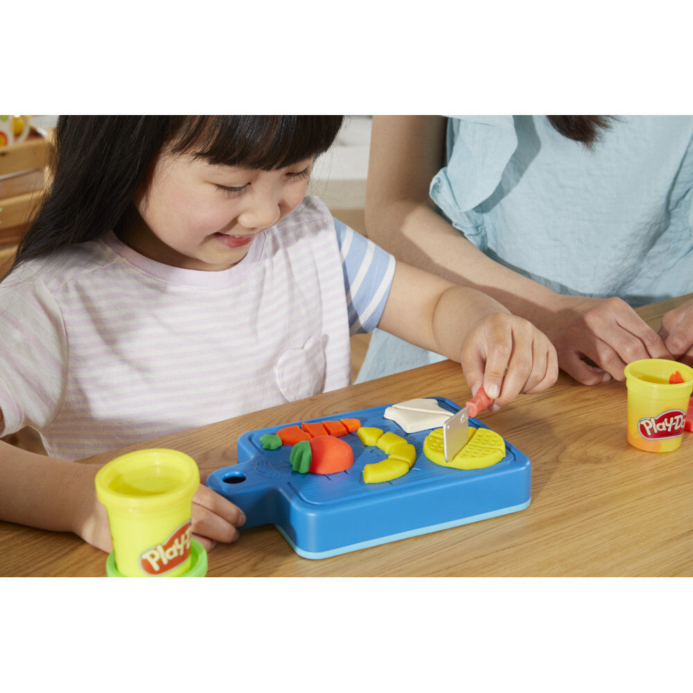 Play-Doh Den Lilla Kockens Första Skapelser