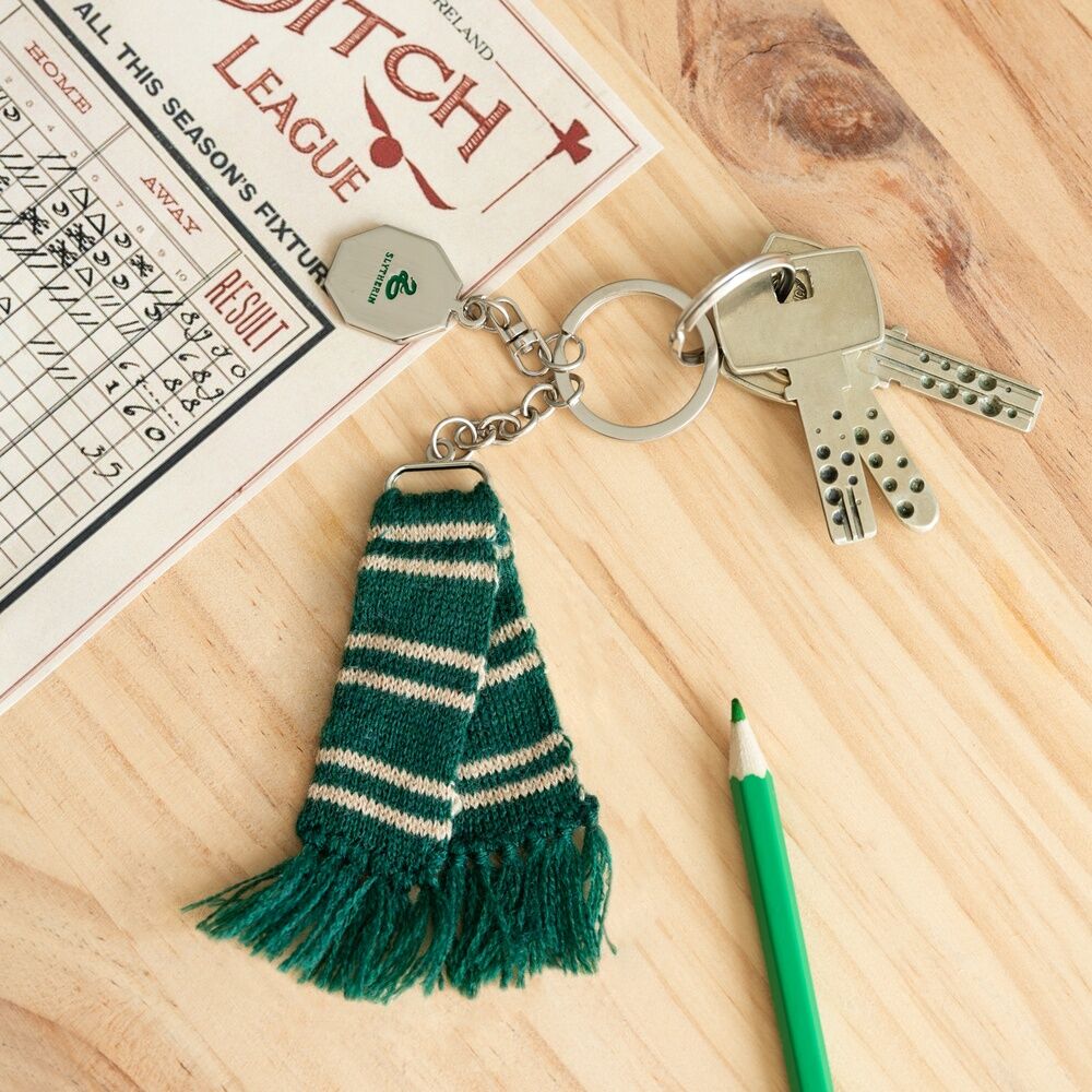 Harry Potter Slytherin Halsduk Nyckelring – Perfekt för Slytherin-fans