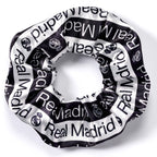 Real Madrid Scrunchie – Sportig och Elegant Håruppsättning