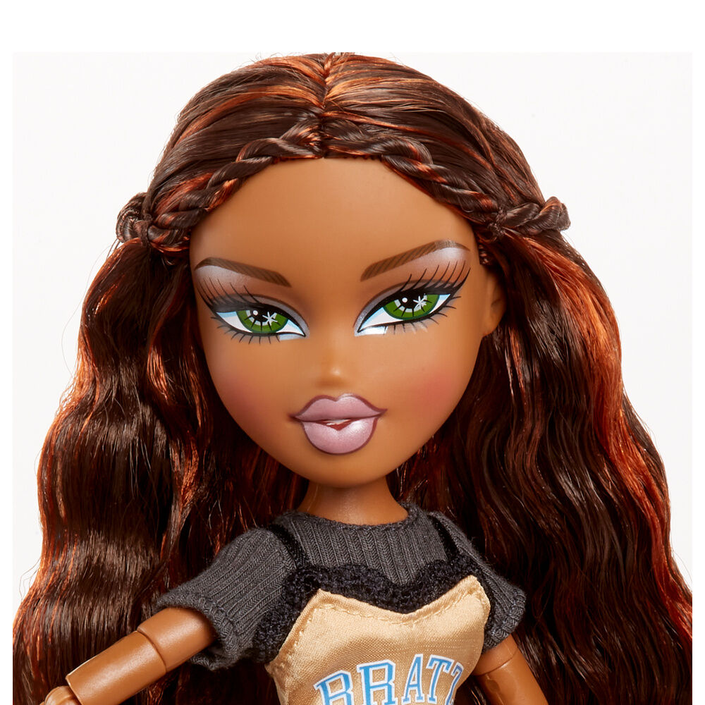 Bratz Stylin Sasha Docka + T-shirt
