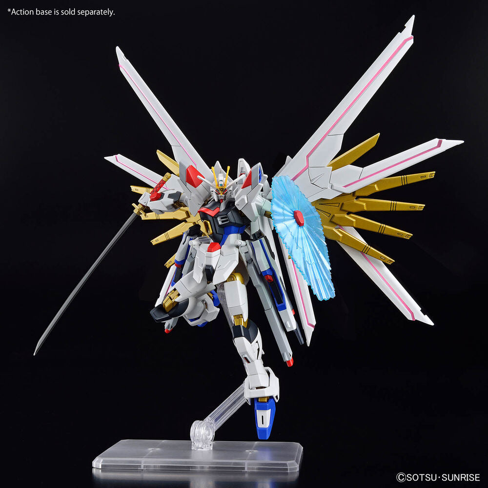 Modellbyggsats HGCE 1/144 Mighty Strike Freedom Gundam