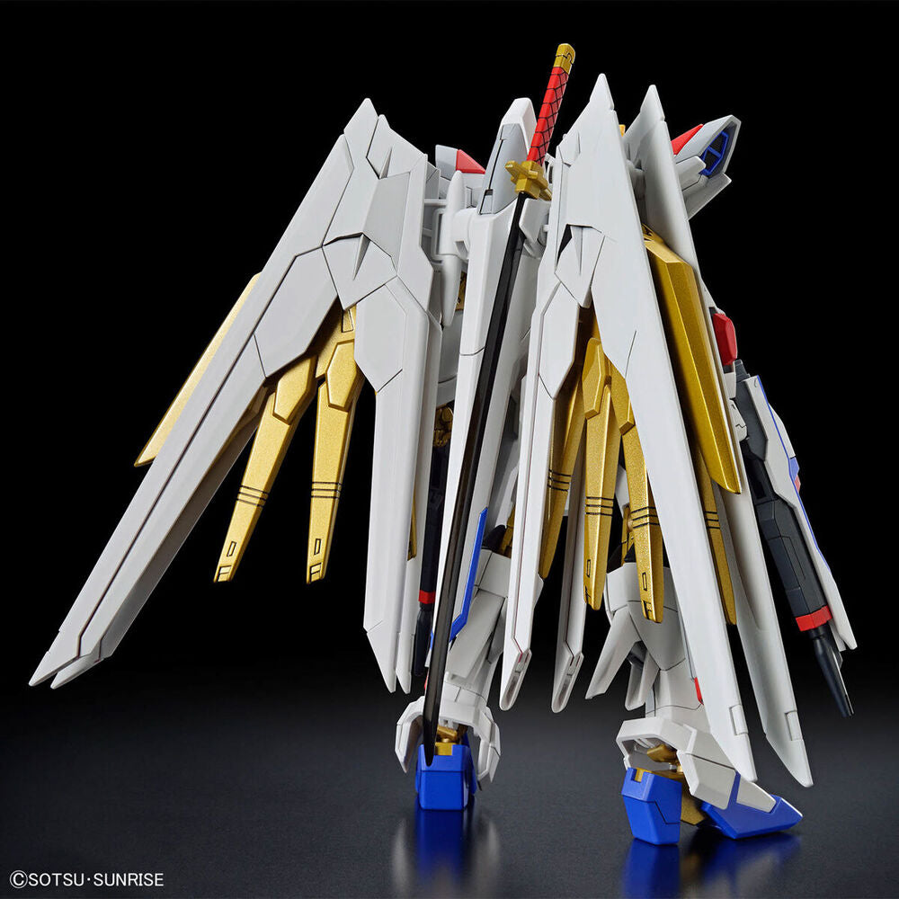 Modellbyggsats HGCE 1/144 Mighty Strike Freedom Gundam
