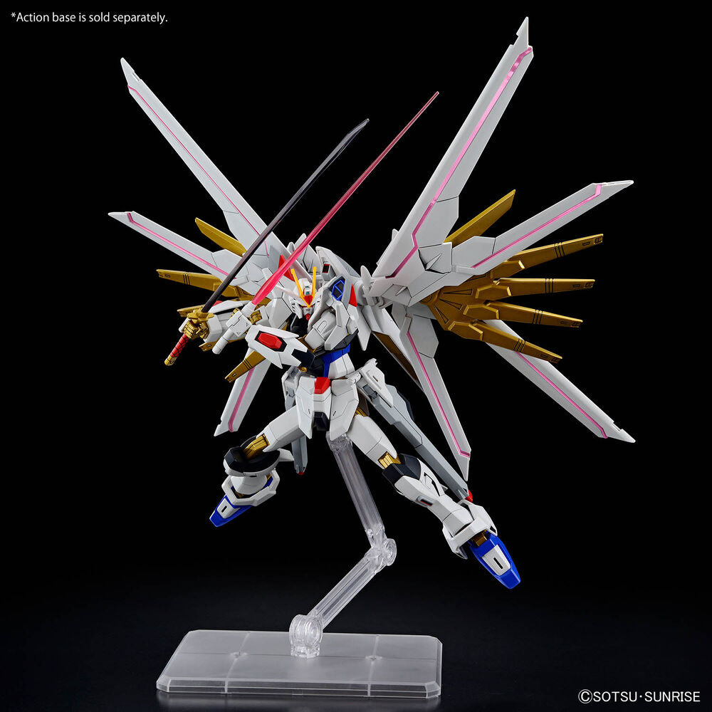 Modellbyggsats HGCE 1/144 Mighty Strike Freedom Gundam