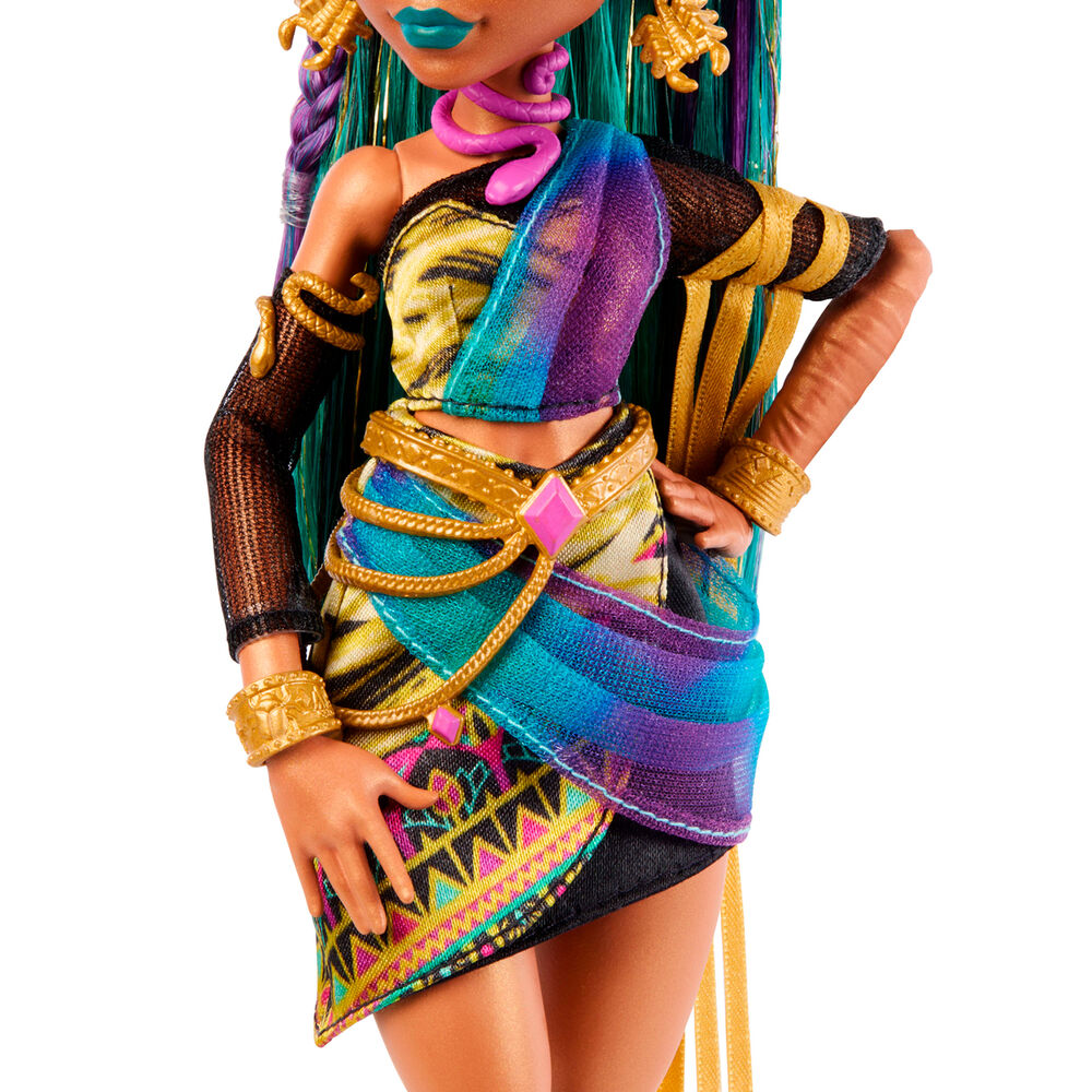 Monster High Nefera Deline docka