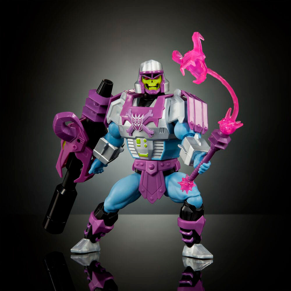 Masters of the Universe x Transformers Megatron Armor Skeletor Figur 14cm