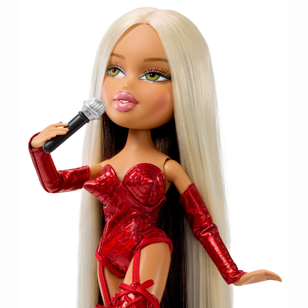 Bratz Lola Indigo Docka - Styla och Uttryck Din Kreativitet
