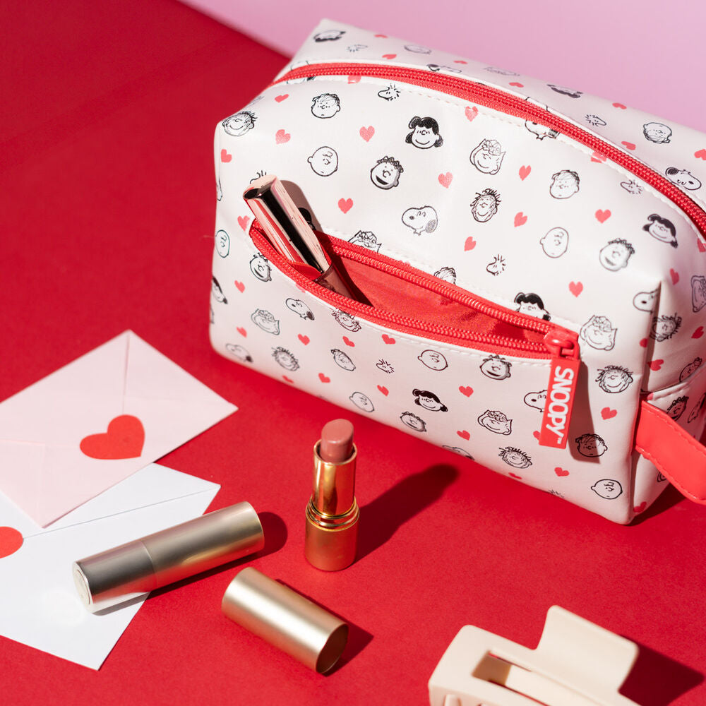 Peanuts Snoopy Sminkväska – Idealisk för Fans av Snoopy