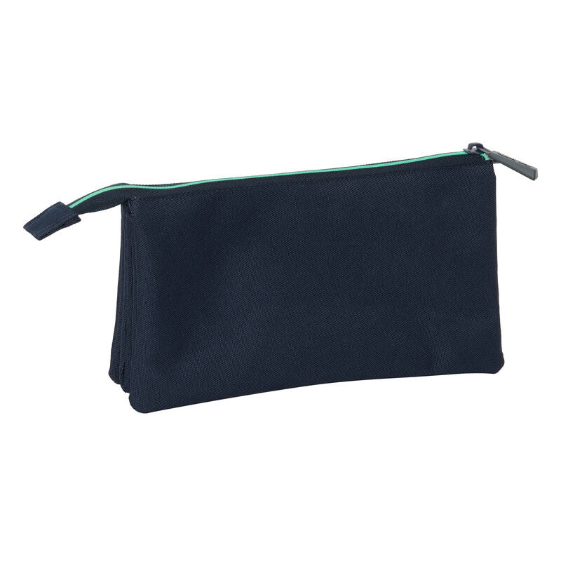 Real Madrid 2 Utrustning 25/26 triple Pennfodral