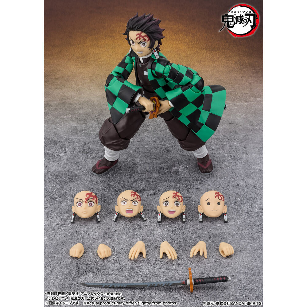 Demon Slayer Kimetsu no Yaiba Tanjiro Kamado Den Sista Striden i Oändlighetsslottet S.H. Figuarts figur 14 cm