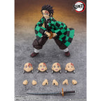 Demon Slayer Kimetsu no Yaiba Tanjiro Kamado Den Sista Striden i Oändlighetsslottet S.H. Figuarts figur 14 cm